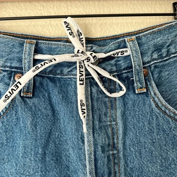 LEVI’S 501 High Waisted Drawstring Shorts - Picture 3 of 7